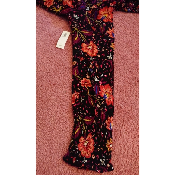 Women's Long Flowing Black Floral Old Navy Dress - Picture 6 of 8